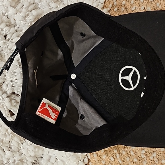 Mercedez-Benz Hat - Picture 15 of 16